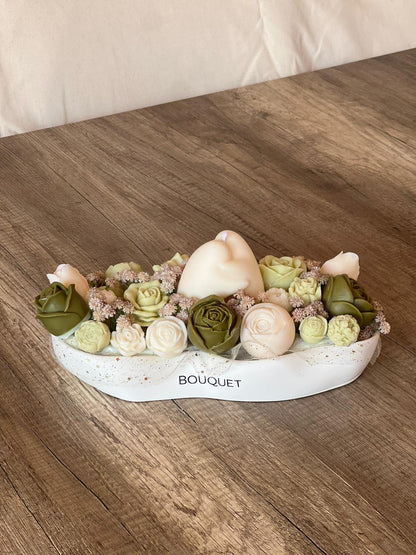 Bouquet grande + Figura de abrazo